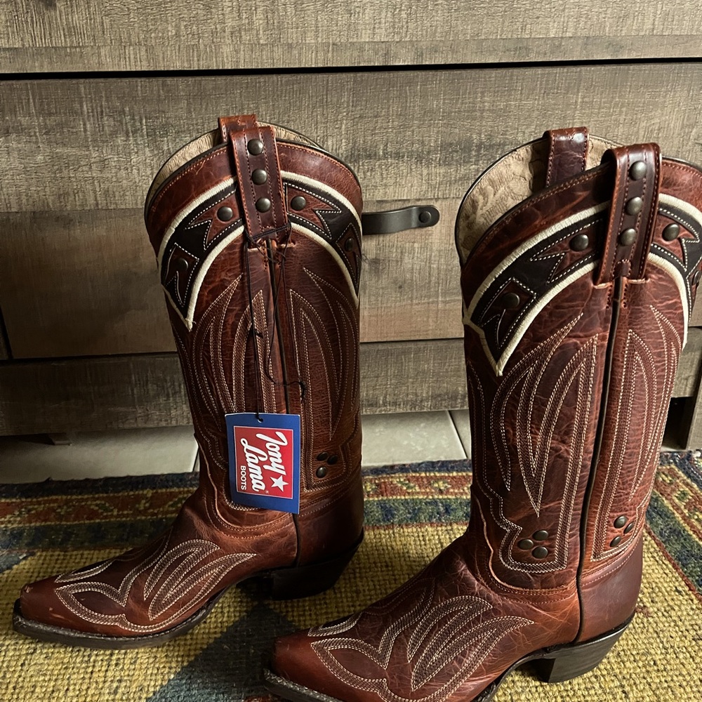Tony Lama Brand New Cuero Boot Vaquero Collection